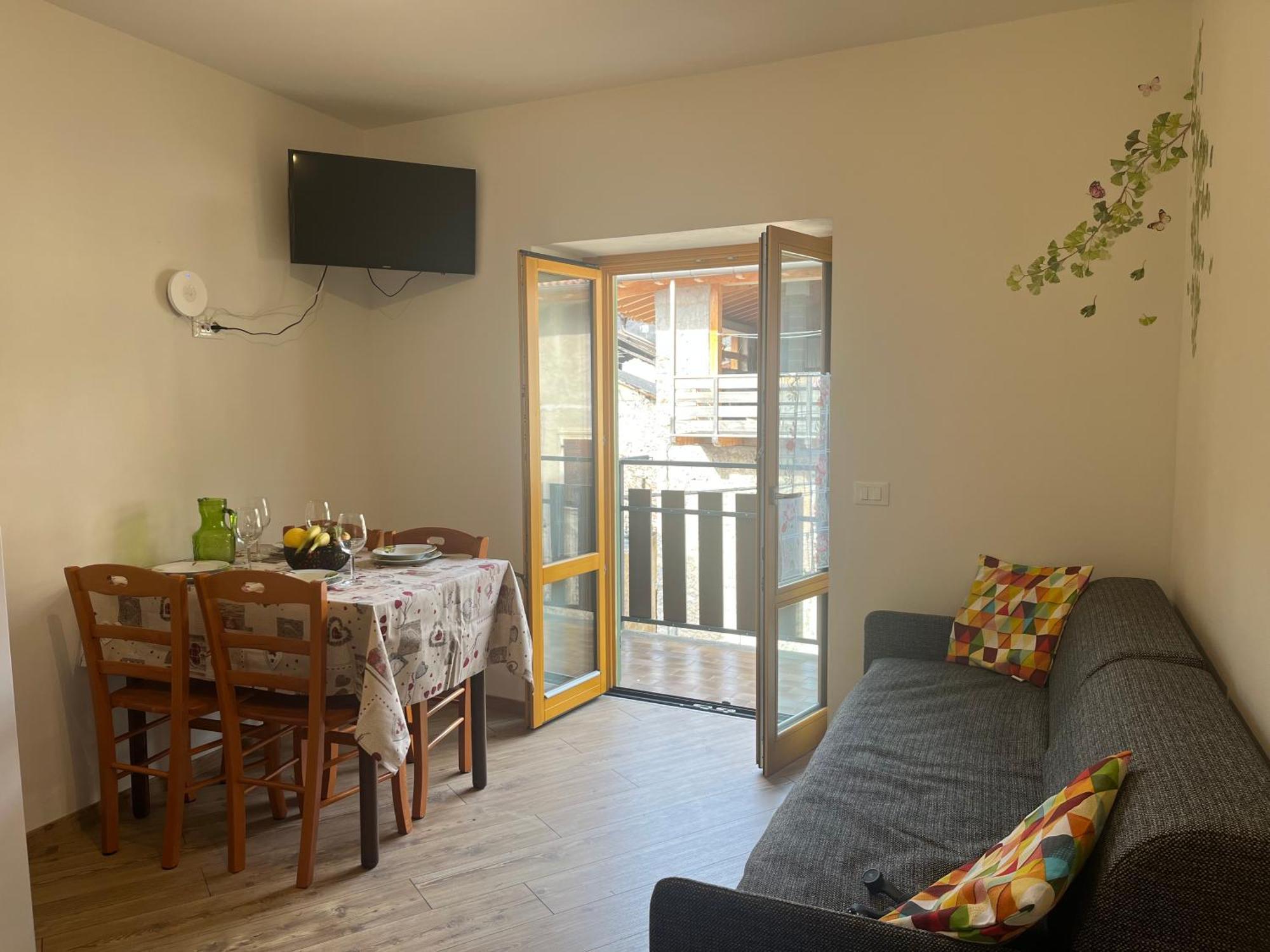 Borgo Bliss Apartment Tenno Εξωτερικό φωτογραφία